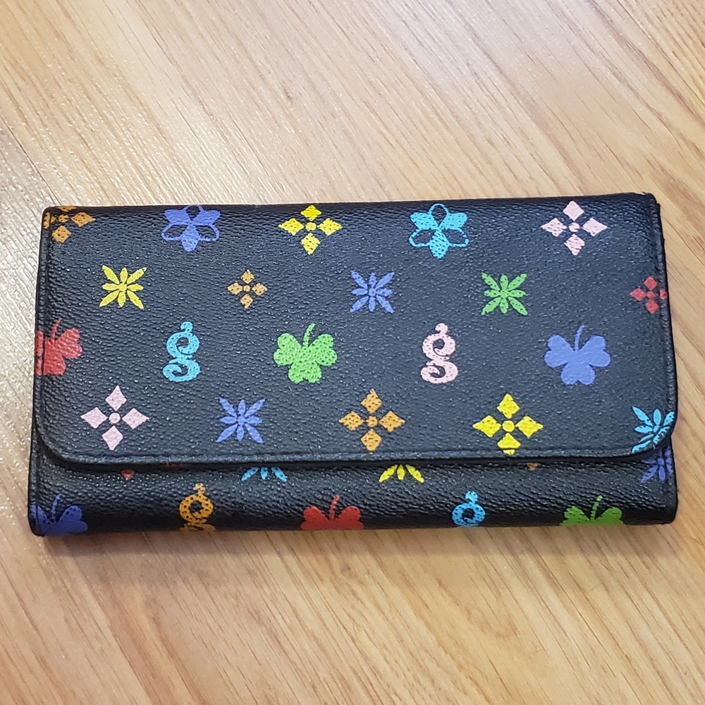 Wallet w/ Removable check book cover